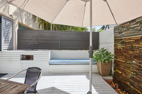 Waves Byron Bay - Perths Hotel 37