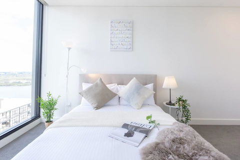 Japanese Style Waterfront Apt Wt Rooftop Pool - Perths Hotel 8