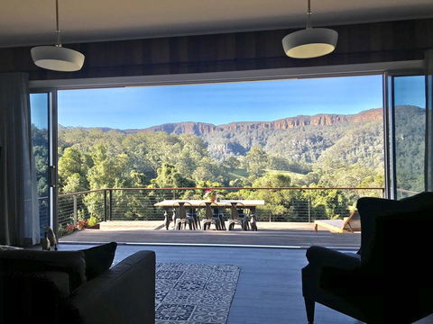 Amaroo Valley Springs - Perths Hotel 4