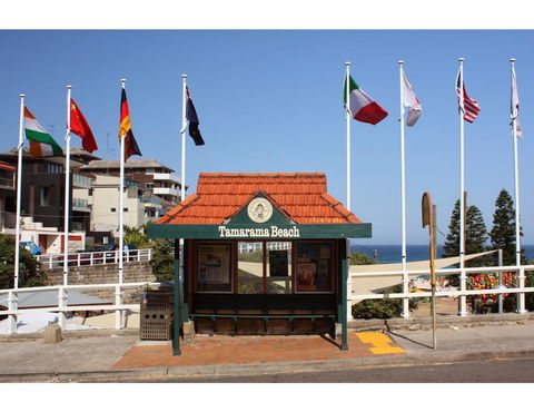 Oceanside Elegance At Superb Home Steps From Sand - Perths Hotel 24