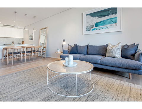 Oceanside Elegance At Superb Home Steps From Sand - Perths Hotel 4