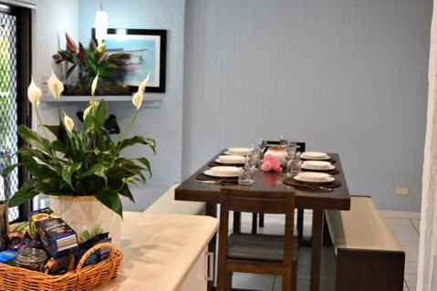 Yigala House - Perths Hotel 9