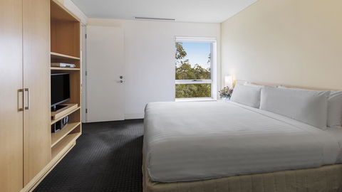 Oaks Cypress Lakes Resort - Perths Hotel 12