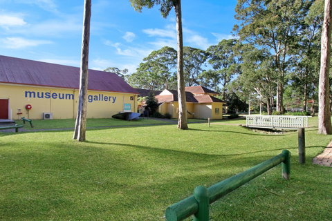 Huskisson Holiday Motel Cabins - Perths Hotel 9