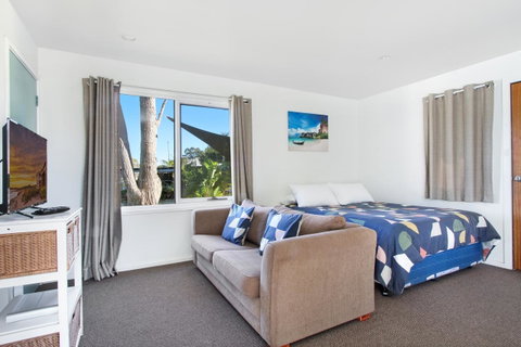Huskisson Holiday Motel Cabins - Perths Hotel 0