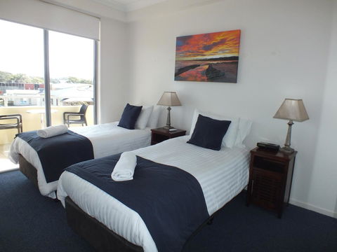 Pacific Marina Apartments - Perths Hotel 42