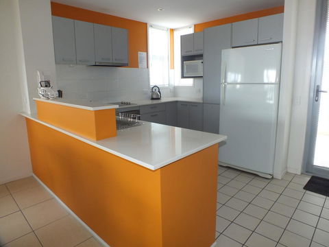 Pacific Marina Apartments - Perths Hotel 19