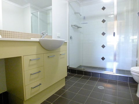 Pacific Marina Apartments - Perths Hotel 7