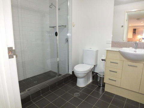 Pacific Marina Apartments - Perths Hotel 12