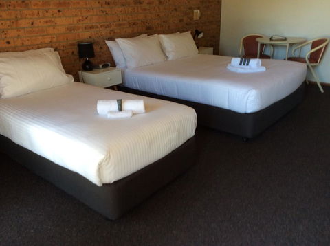Bega Downs Motor Inn - Perths Hotel 5