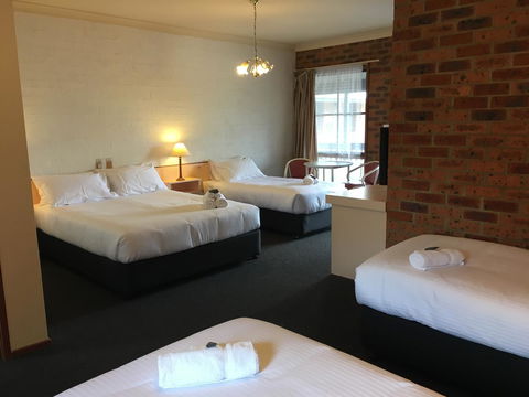 Bega Downs Motor Inn - Perths Hotel 13
