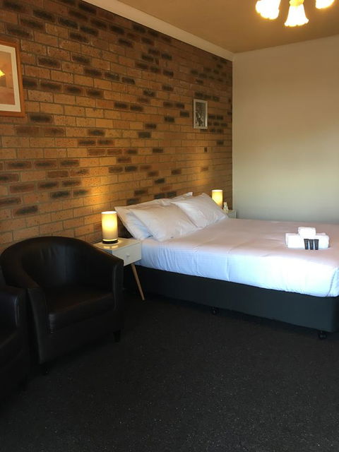 Bega Downs Motor Inn - Perths Hotel 8