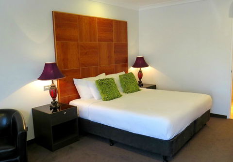 Best Western Plus Goulburn - Perths Hotel 12