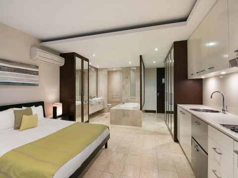 Santai 321 Beachside Studio - Perths Hotel 4