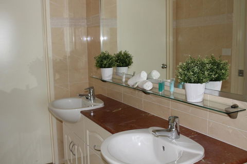The Boathouse Resort Luxury Apartments - Perths Hotel 18