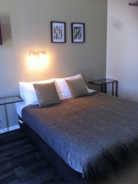 Book Cooma Accommodation Vacations Perths Hotel Perths Hotel