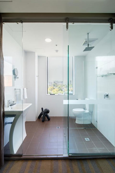 57Hotel - Perths Hotel 12