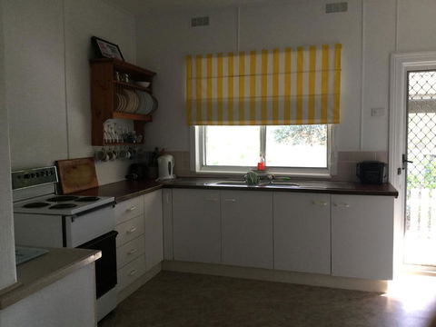 Hat Head Beach Cottage 1 - Perths Hotel 14