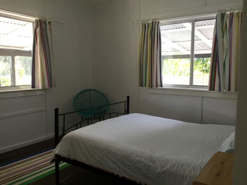 Hat Head Beach Cottage 1 - Perths Hotel 18