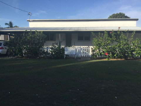 Hat Head Beach Cottage 1 - Perths Hotel 21