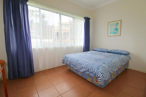 Anglesea, 17 Hodgson Street - Perths Hotel 9