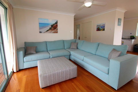 Anglesea, 17 Hodgson Street - Perths Hotel 1