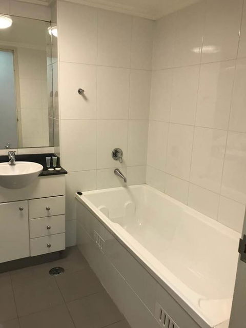 Fiori Apartments - Perths Hotel 26