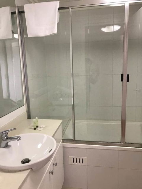 Fiori Apartments - Perths Hotel 16