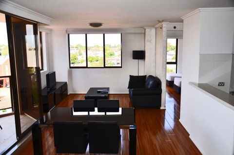 Fiori Apartments - Perths Hotel 35
