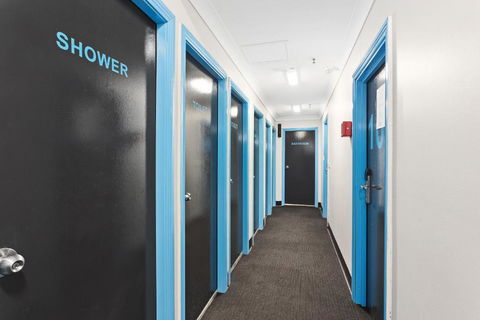 Summer House Sydney City - Formerly Sydney Backpackers - Perths Hotel 1