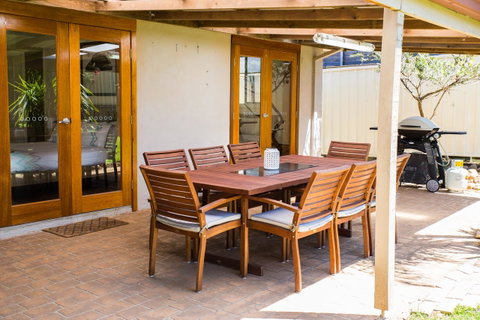 Sunbaker Pet Friendly Awards Finalist 4 Mins Walk To Culburra Beach - Perths Hotel 28