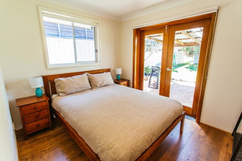 Sunbaker Pet Friendly Awards Finalist 4 Mins Walk To Culburra Beach - Perths Hotel 18