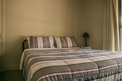 Ironstone Estate Lovedale - Perths Hotel 13