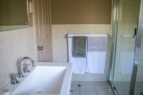 Ironstone Estate Lovedale - Perths Hotel 27