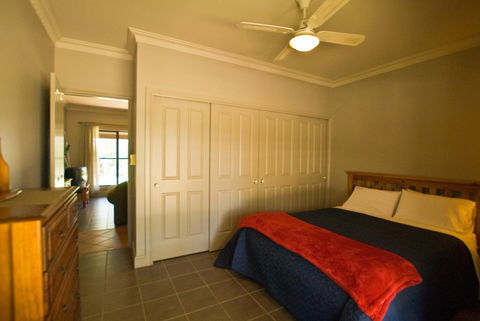 Ironstone Estate Lovedale - Perths Hotel 33