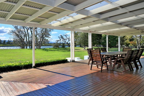 Terara Riverside Retreat - Perths Hotel 1