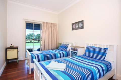 Terara Riverside Retreat - Perths Hotel 9