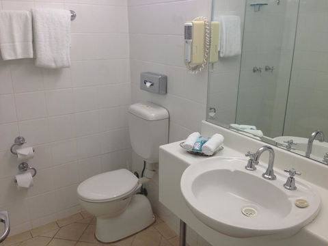 Coogee Sands Hotel & Apartments - Perths Hotel 6