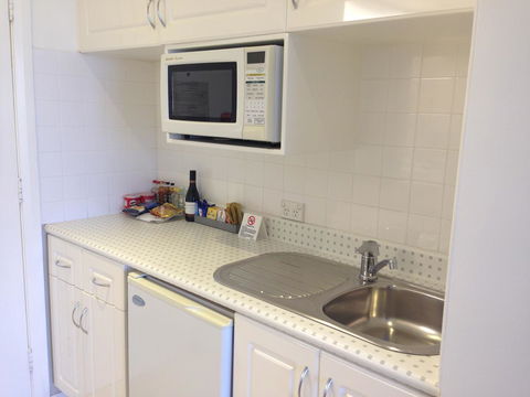 Coogee Sands Hotel & Apartments - Perths Hotel 12