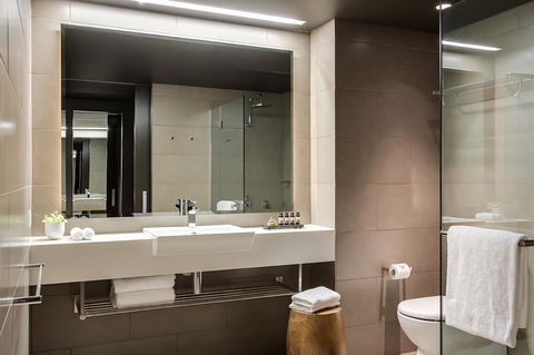 PARKROYAL Darling Harbour, Sydney - Perths Hotel 3