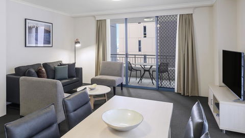 Oaks Sydney Castlereagh Suites - Perths Hotel 10