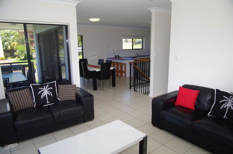 Breakaway, 11 Scott Street - Perths Hotel 0