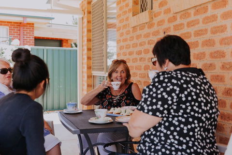 Central Wagga Self Catering Apartment - Perths Hotel 14