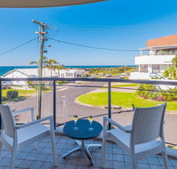 The Cove Yamba - Perths Hotel
