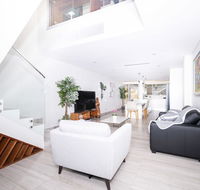 Luxury Villa Darlington - Vine - Perths Hotel