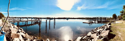 Boathouse Resort (Water Front) - Perths Hotel 17