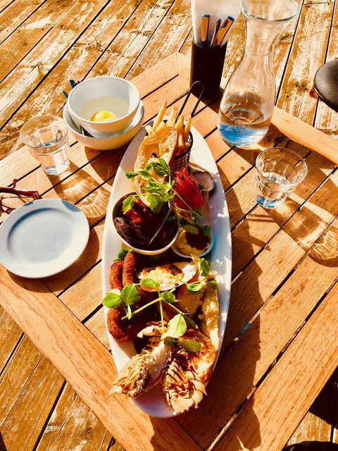 Boathouse Resort (Water Front) - Perths Hotel 28