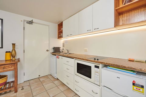 Julians Apartments - Perths Hotel 10