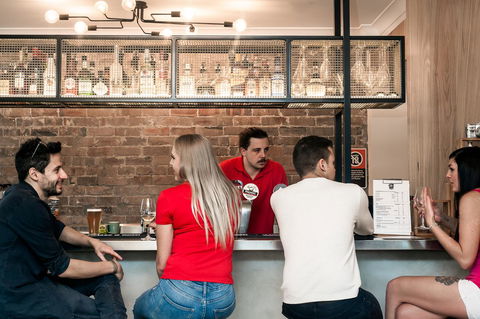 Mad Monkey Hostel Coogee Beach - Perths Hotel 4