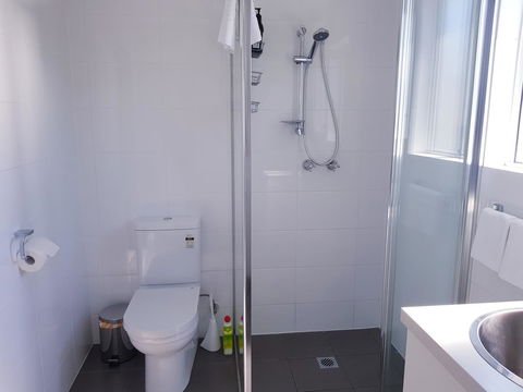 BookerBay Retreat! - Perths Hotel 10